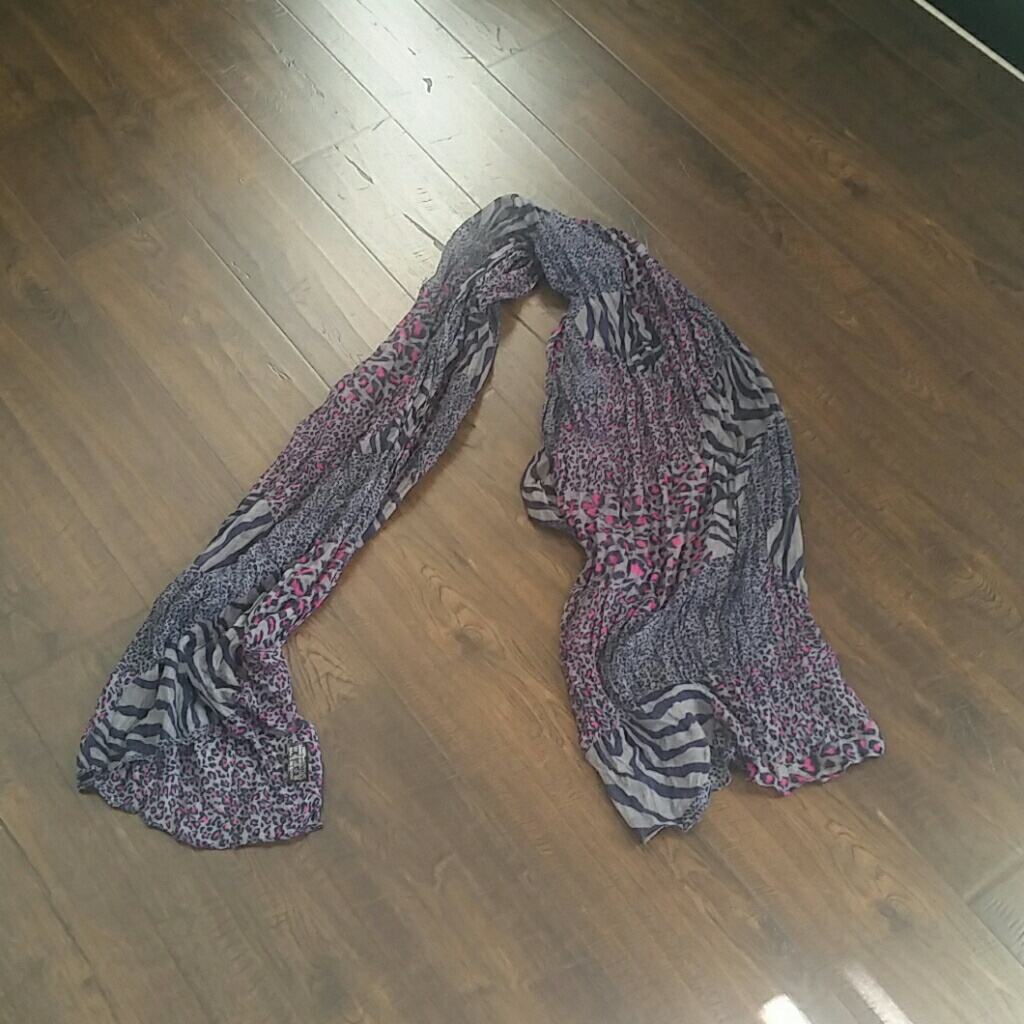 Patterned Scarf/Shawl